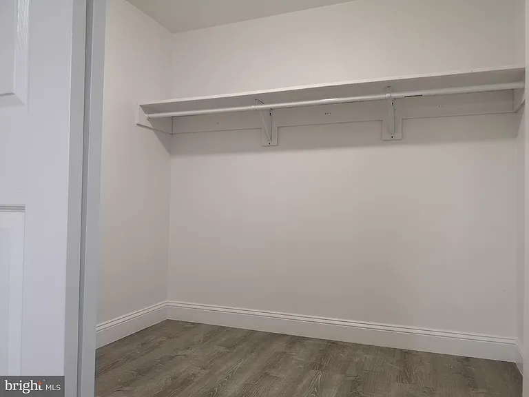 626 N 12th St #2 — Photo 17