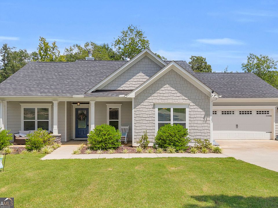1st image of 237 N Point Cir