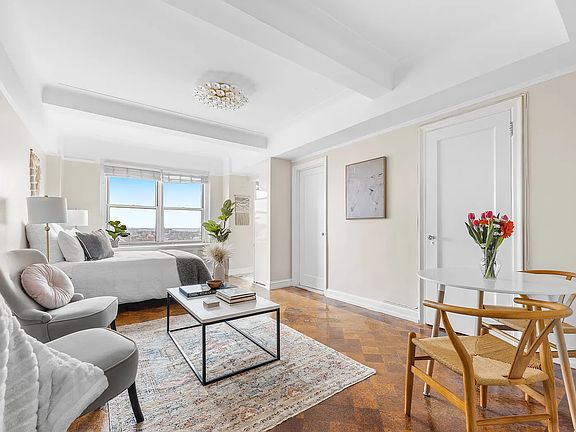 4th image of 70 Remsen St APT 10G