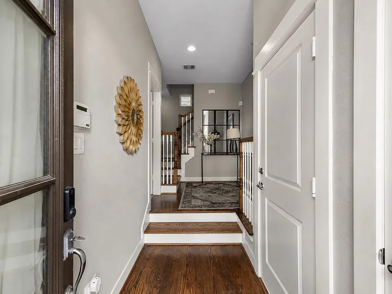 1314 W 21st St #B — Photo 8
