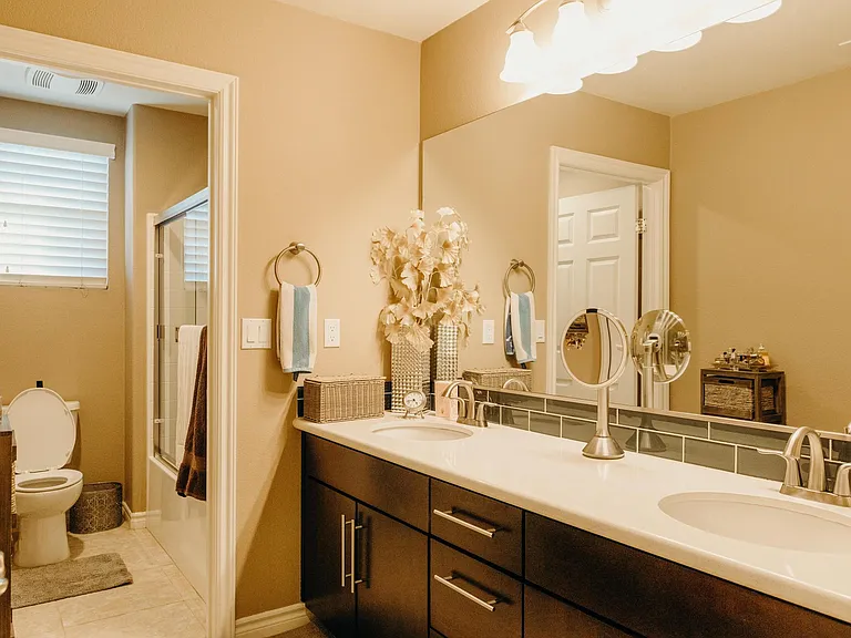 17649 W Sammy Ln — Photo 10
