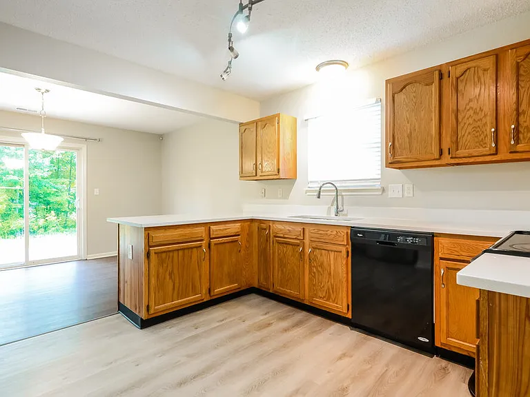 5904 Minden Dr — Photo 9
