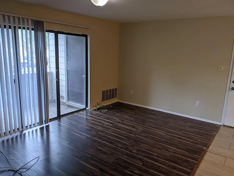 1801 Jefferson Ct — Photo 4