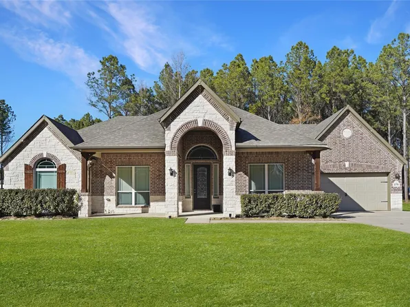 1378 Road 66113, Dayton, TX 77535