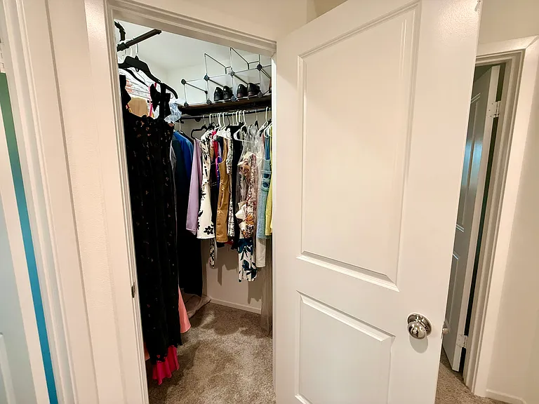 2nd walk in Closet (Upstairs)