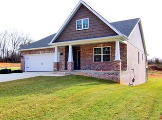 1911 Williamsburg Dr, Cape Girardeau, MO 63701