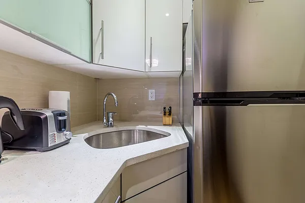 Rented by Townhouse Apartments | media 17