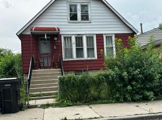 8530 S Givins Ct, Chicago, IL 60620