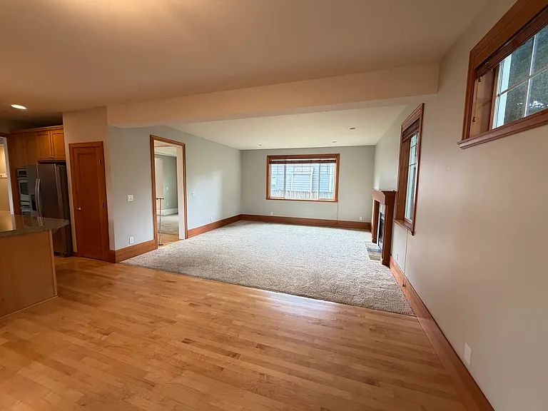 2520 Camas Ave NE — Photo 11