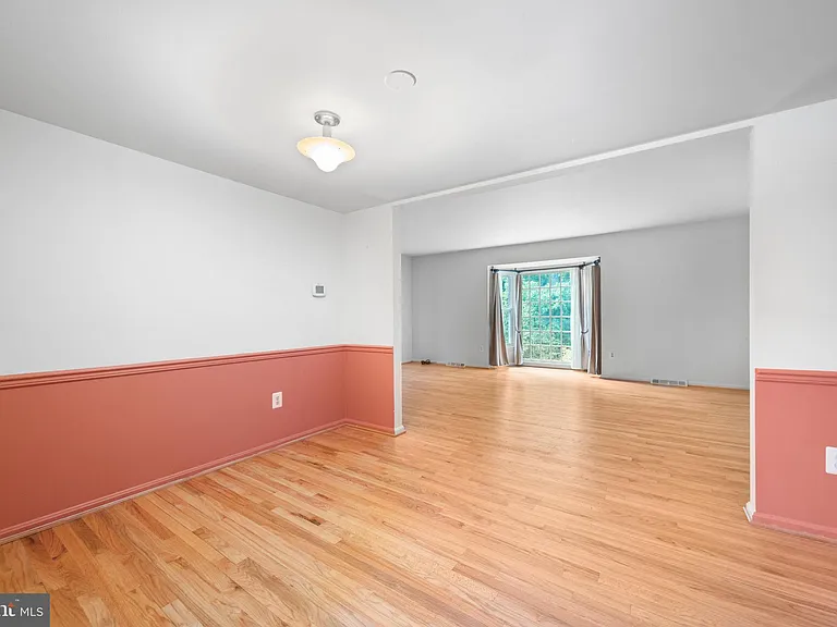 1260 Masters Dr — Photo 16