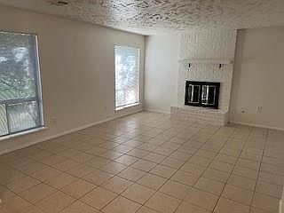3rd image of 61 S Waxberry Rd