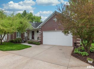 3404 7th St, Moline, IL 61265