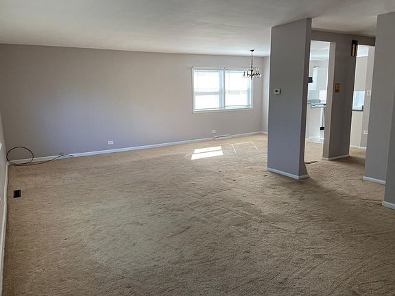 4th image of 6532 N Spaulding Ave #1