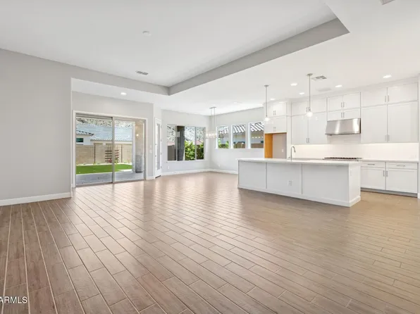 21612 W PIERSON Street, Buckeye, AZ 85396