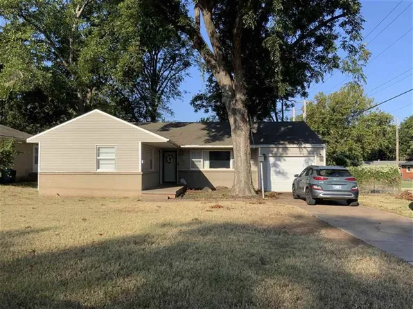 902 S McFarland St, Stillwater, OK 74074