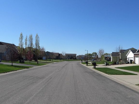 5th image of 24471 17th Ave
