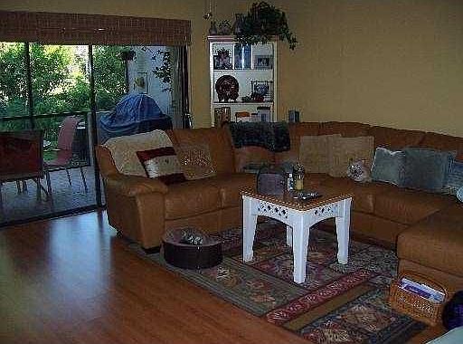 4th image of 4048 Estepona Ave #4-1