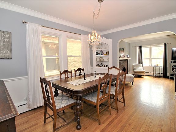 3rd image of 6524 N Olympia Ave