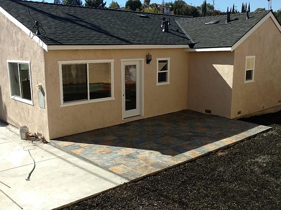 3rd image of 4912 Snow Dr