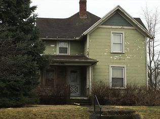 741 Dayton Ave, Washington Court House, OH 43160