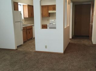 2114 S 45th St #105, Omaha, NE 68106