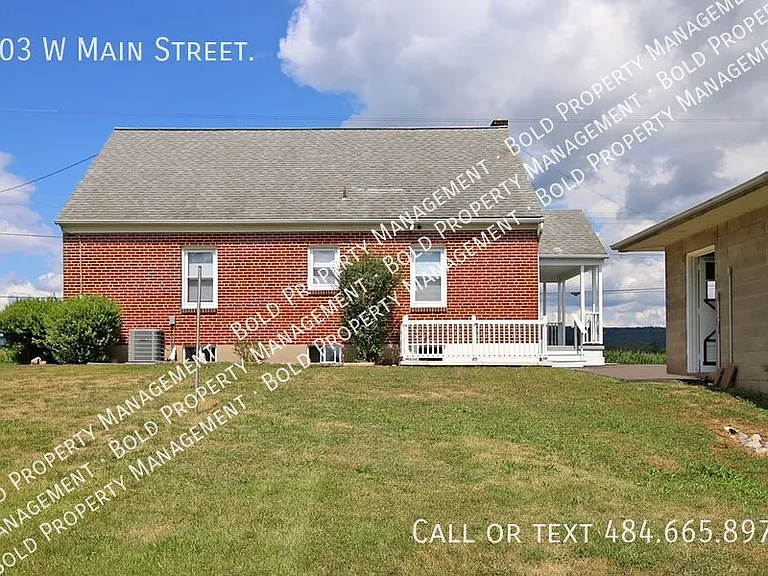 303 W Main St — Photo 5