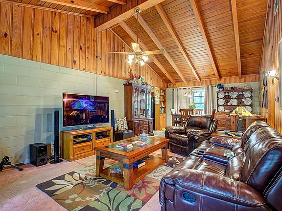 3rd image of 4584 County Road 3416