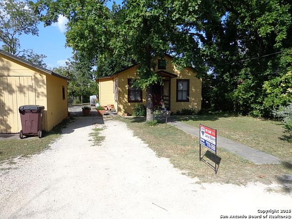 2nd image of 111 S Brackenridge