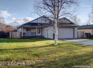 375 N Bailey St, Palmer, AK 99645