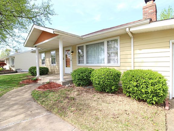 2nd image of 2821 Fortune Dr