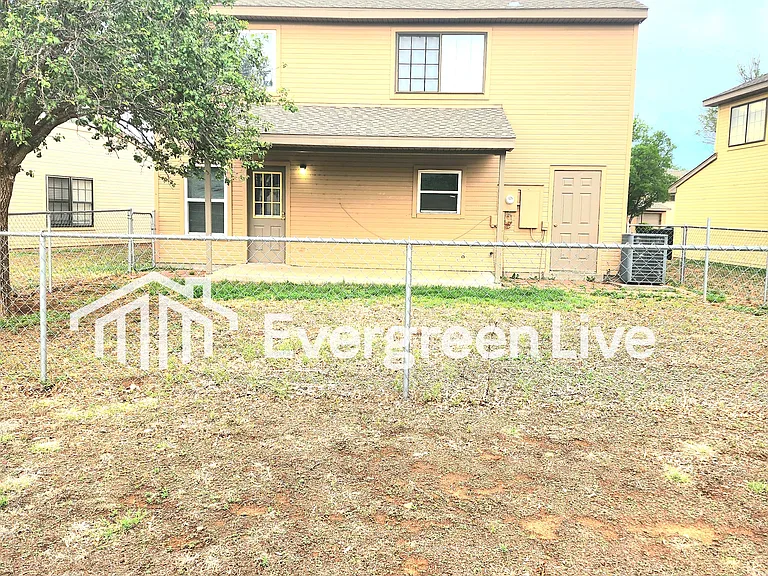 120 Raven Dr — Photo 22