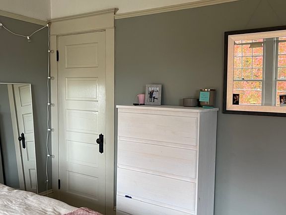 4th image of 2110 SE Main St #2110
