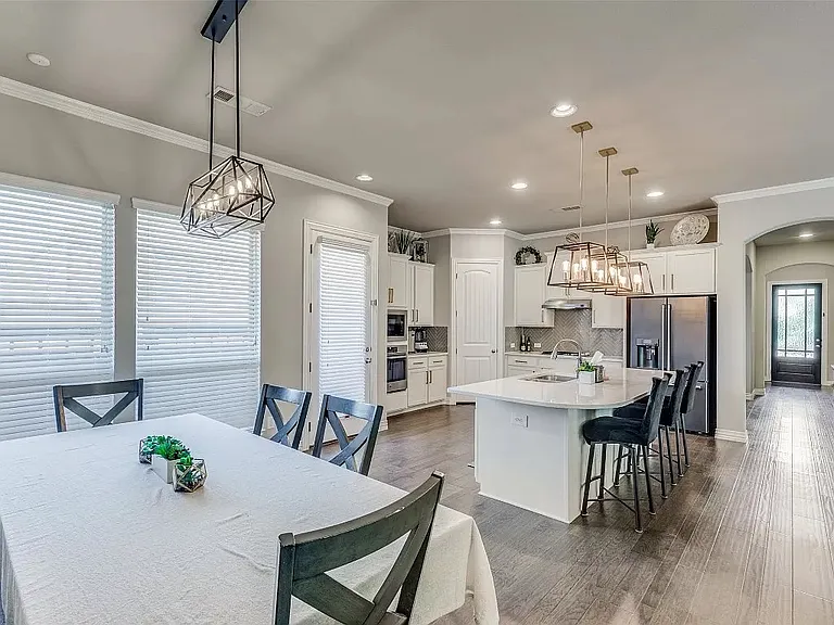 4211 Peach Blossom Dr — Photo 4