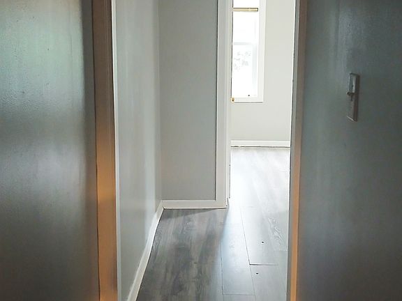 4th image of 635 W York St Floor 2