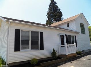 123 Jonestown Rd, Oxford, NJ 07863