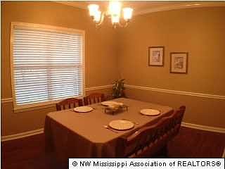 5th image of 6160 Nellwood Dr
