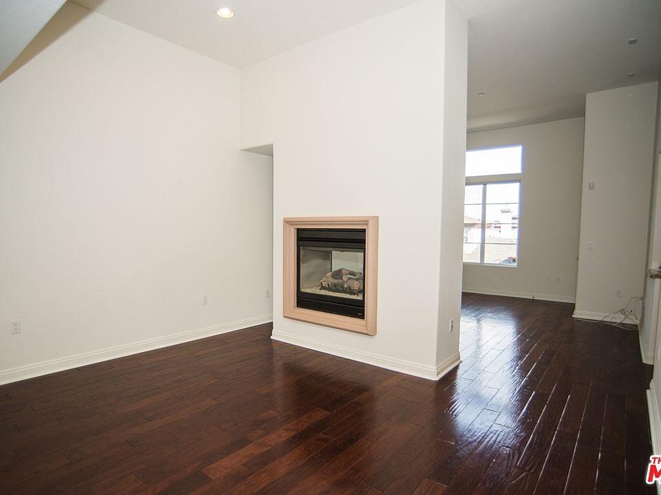 1st image of 5831 Seawalk Dr Unit 221