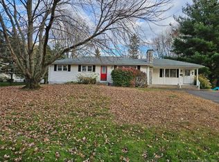 3 Belinda Ln, Enfield, CT 06082