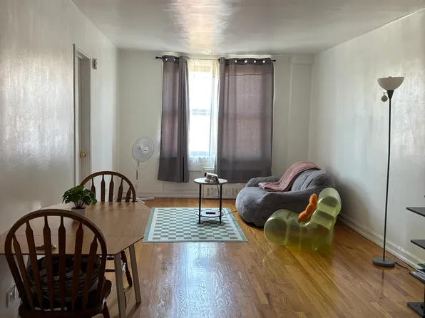 3119 Bailey Avenue image 1 of 5