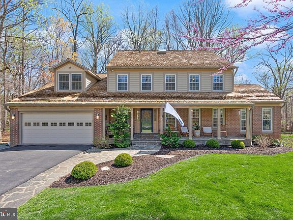 4th image of 6165 Pohick Station Dr