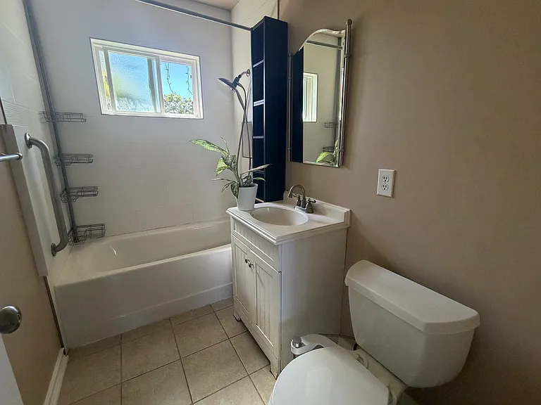 1783 Berna St — Photo 17