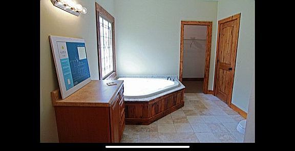 4th image of 138 Davis Farms Dr