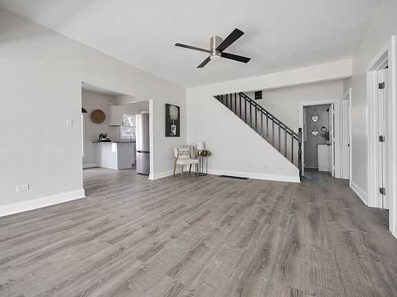 5th image of 38169 N 3rd Ave