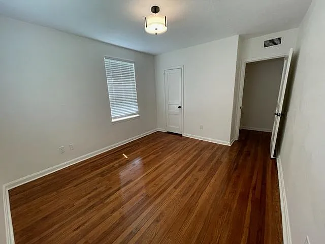 Bedroom #1