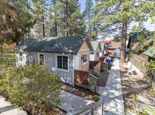 528 Cottage Ln, Big Bear Lake, CA 92315