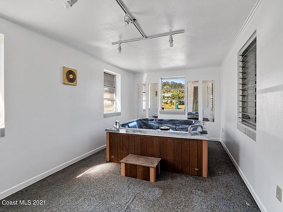 5th image of 109 Orchid Blvd