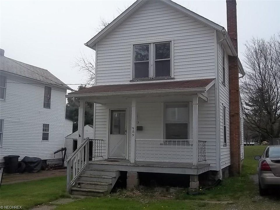 1st image of 989 Liberty St