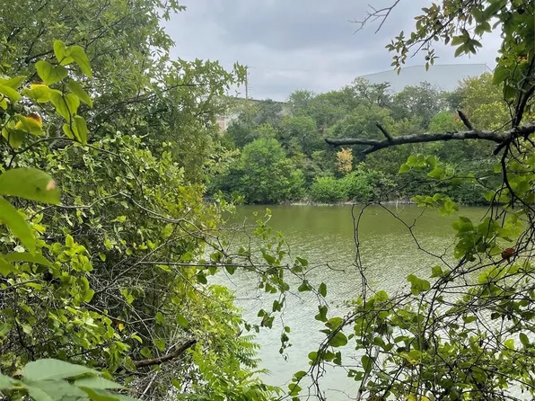 1208 Abelia Dr, Fort Worth, TX 76108