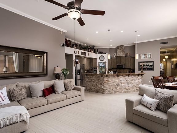 3rd image of 7337 W Caribbean Ln