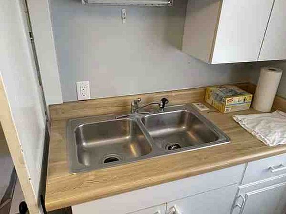 5th image of 844 Collindale Ave NW #2